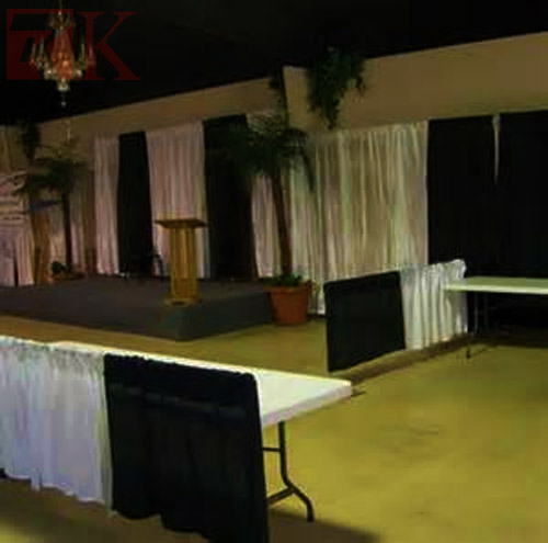 pipe and drape booth