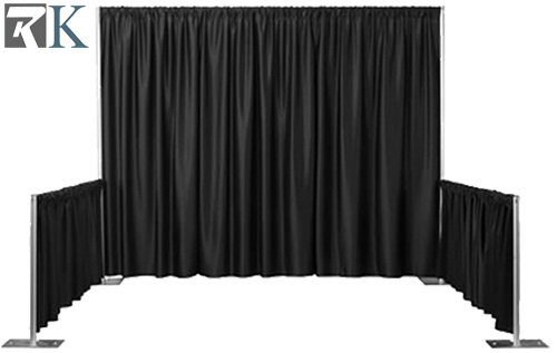 pipe and drape booth